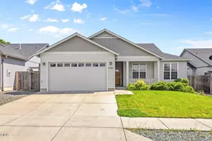 1351 Kime Dr, Medford, OR 97501 - Photo 1
