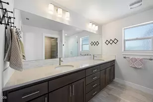 2350 NE Purcell Ct, Bend, OR 97701 - Photo 27