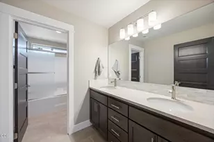 2350 NE Purcell Ct, Bend, OR 97701 - Photo 33