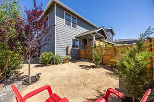 2350 NE Purcell Ct, Bend, OR 97701 - Photo 41