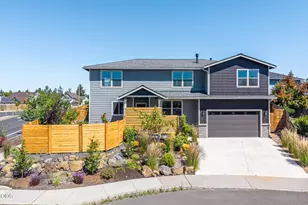 2350 NE Purcell Ct, Bend, OR 97701 - Photo 3