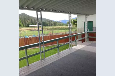 2019 Rogue River Highway #UNIT 13, Gold Hill, OR 97525 - Photo 33