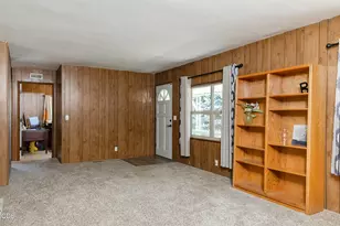 2019 Rogue River Hwy, Gold Hill, OR 97525 - Photo 13