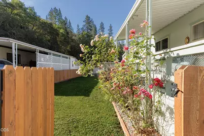 2019 Rogue River Highway #UNIT 13, Gold Hill, OR 97525 - Photo 27