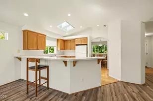 426 Parkside Dr, Ashland, OR 97520 - Photo 11