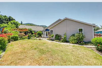 426 Parkside Drive, Ashland, OR 97520 - Photo 33