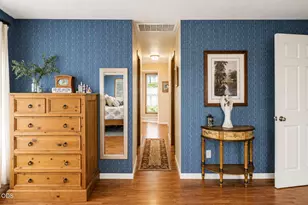 6085 Walden Ln, Talent, OR 97540 - Photo 19