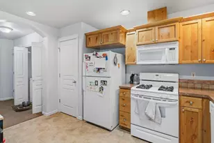 16558 Daisy Pl, La Pine, OR 97739 - Photo 5