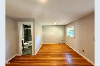 113 N Laguna Street, Klamath Falls, OR 97601 - Photo 5