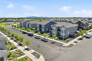 2598 NW Spruce Cone, Redmond, OR 97756 - Photo 3