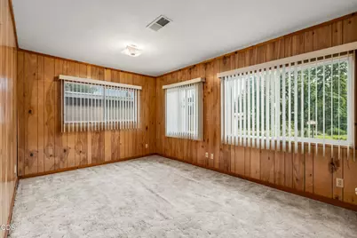 2850 Rogue River Highway, Grants Pass, OR 97527 - Photo 17
