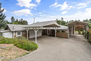 2850 Rogue River Hwy, Grants Pass, OR 97527 - Photo 5