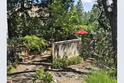 590 Taylor Street, Ashland, OR 97520 - Photo 43