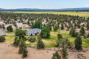 23720 SW Starshine Ln, Bend, OR 97701 - Photo 59