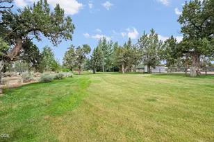 23720 SW Starshine Ln, Bend, OR 97701 - Photo 43