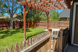 683 NE Providence Dr, Bend, OR 97701 - Photo 23