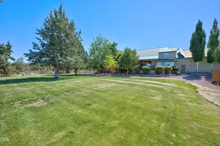 15555 SW Hahlen Ave, Powell Butte, OR 97753 - Photo 45
