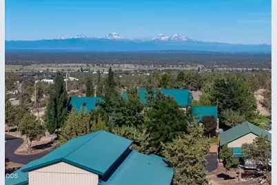 15555 SW Hahlen Avenue, Powell Butte, OR 97753 - Photo 63