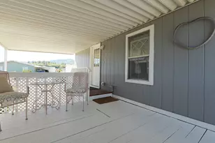 8401 Old Stage Rd, Central Point, OR 97502 - Photo 9