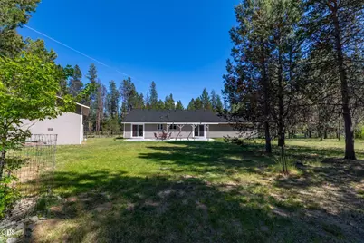 55219 Lazy River Drive, Bend, OR 97707 - Photo 33