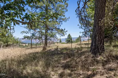 4474 Omaha Avenue, Medford, OR 97501 - Photo 43