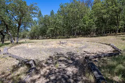 4474 Omaha Avenue, Medford, OR 97501 - Photo 9