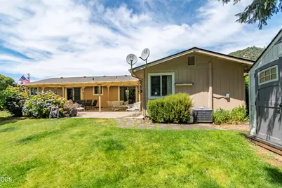 1451 NE Meier Drive, Grants Pass, OR 97526 - Photo 33