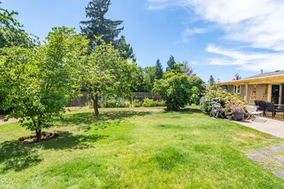 1451 NE Meier Drive, Grants Pass, OR 97526 - Photo 37