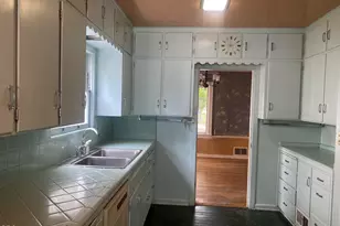 1947 Portland St, Klamath Falls, OR 97601 - Photo 15