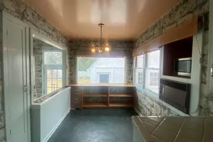 1947 Portland St, Klamath Falls, OR 97601 - Photo 19
