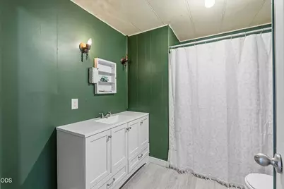 150 NE Cleveland Street, Madras, OR 97741 - Photo 15