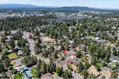 20874 Greenmont Drive, Bend, OR 97702 - Photo 17