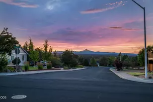 4022 SW Majestic Ave, Redmond, OR 97756 - Photo 47