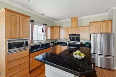 4022 SW Majestic Avenue, Redmond, OR 97756 - Photo 9