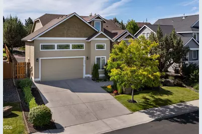 4022 SW Majestic Avenue, Redmond, OR 97756 - Photo 3