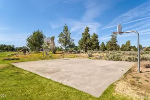 64740 Alcor Pl, Bend, OR 97703 - Photo 59