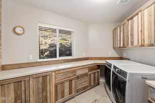 64740 Alcor Pl, Bend, OR 97703 - Photo 41