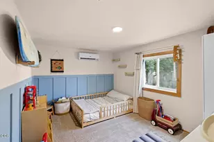 6400 Frost Ln, Talent, OR 97540 - Photo 21