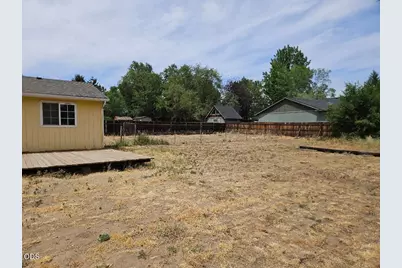 2411 SW Umatilla Avenue, Redmond, OR 97756 - Photo 5