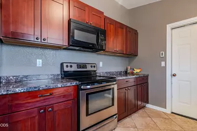 1104 Coachman Drive, Central Point, OR 97502 - Photo 9