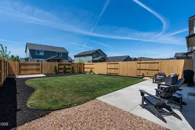 3307 NW 8th Street, Redmond, OR 97756 - Photo 21