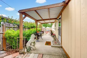 4624 S Pacific, Phoenix, OR 97535 - Photo 7