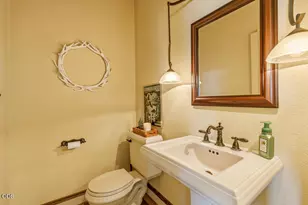 1354 Ridgecrest Dr, Klamath Falls, OR 97601 - Photo 15