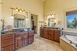 1354 Ridgecrest Dr, Klamath Falls, OR 97601 - Photo 13