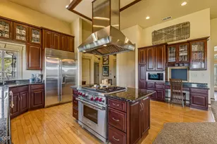 1354 Ridgecrest Dr, Klamath Falls, OR 97601 - Photo 5