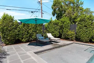 1307 Queen Anne Ave, Medford, OR 97504 - Photo 53