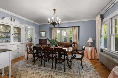 1307 Queen Anne Avenue, Medford, OR 97504 - Photo 11