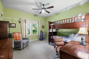 1307 Queen Anne Ave, Medford, OR 97504 - Photo 29
