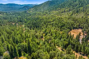 6907 Bear Branch Rd, Rogue River, OR 97537 - Photo 35