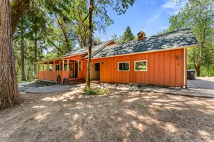 6907 Bear Branch Rd, Rogue River, OR 97537 - Photo 3